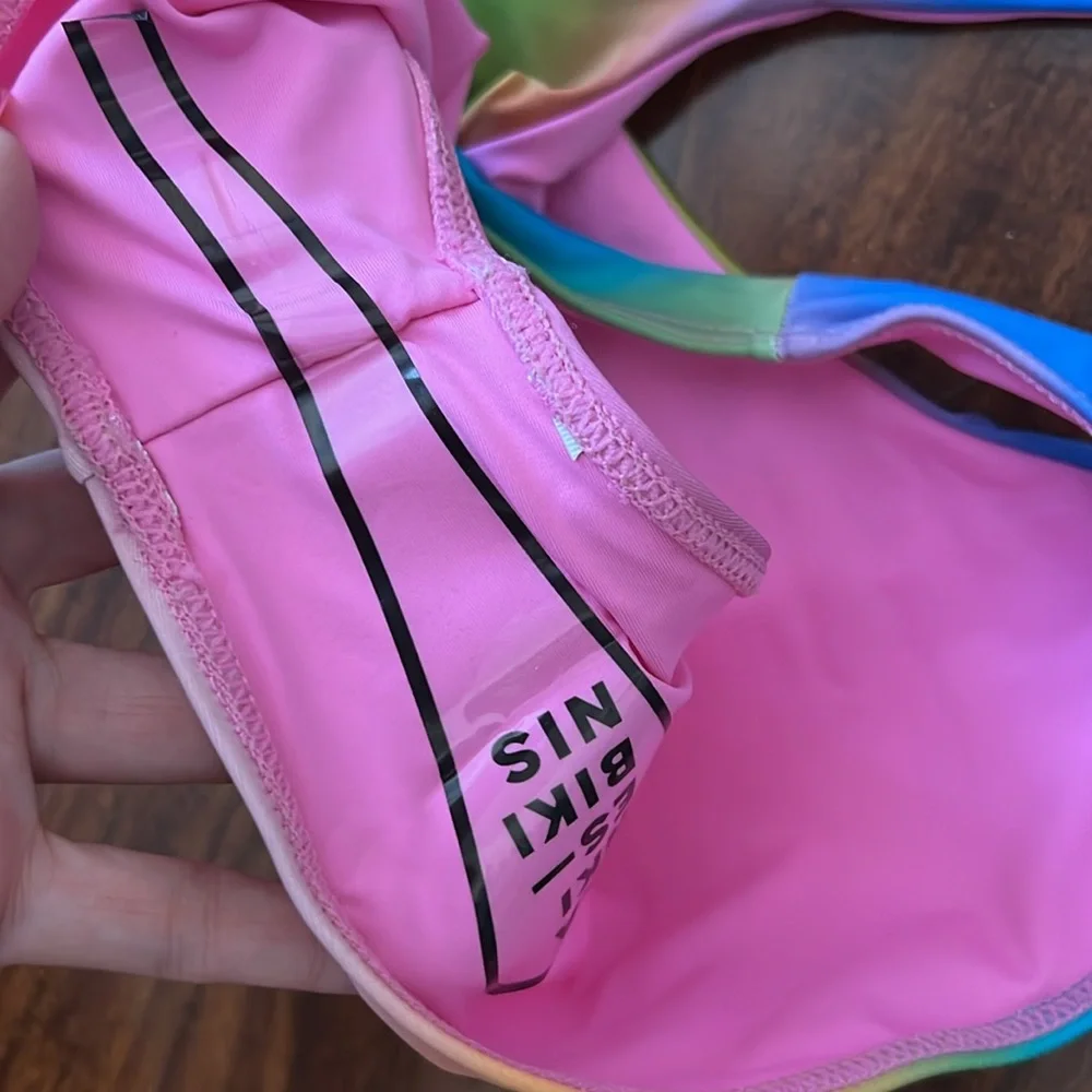 Frankies Bikinis Makie One Piece Size L